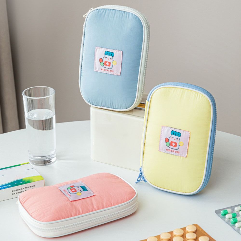 Portable Medicine Bag Mini Fir - First Aid Bag Kit のレビューと価格