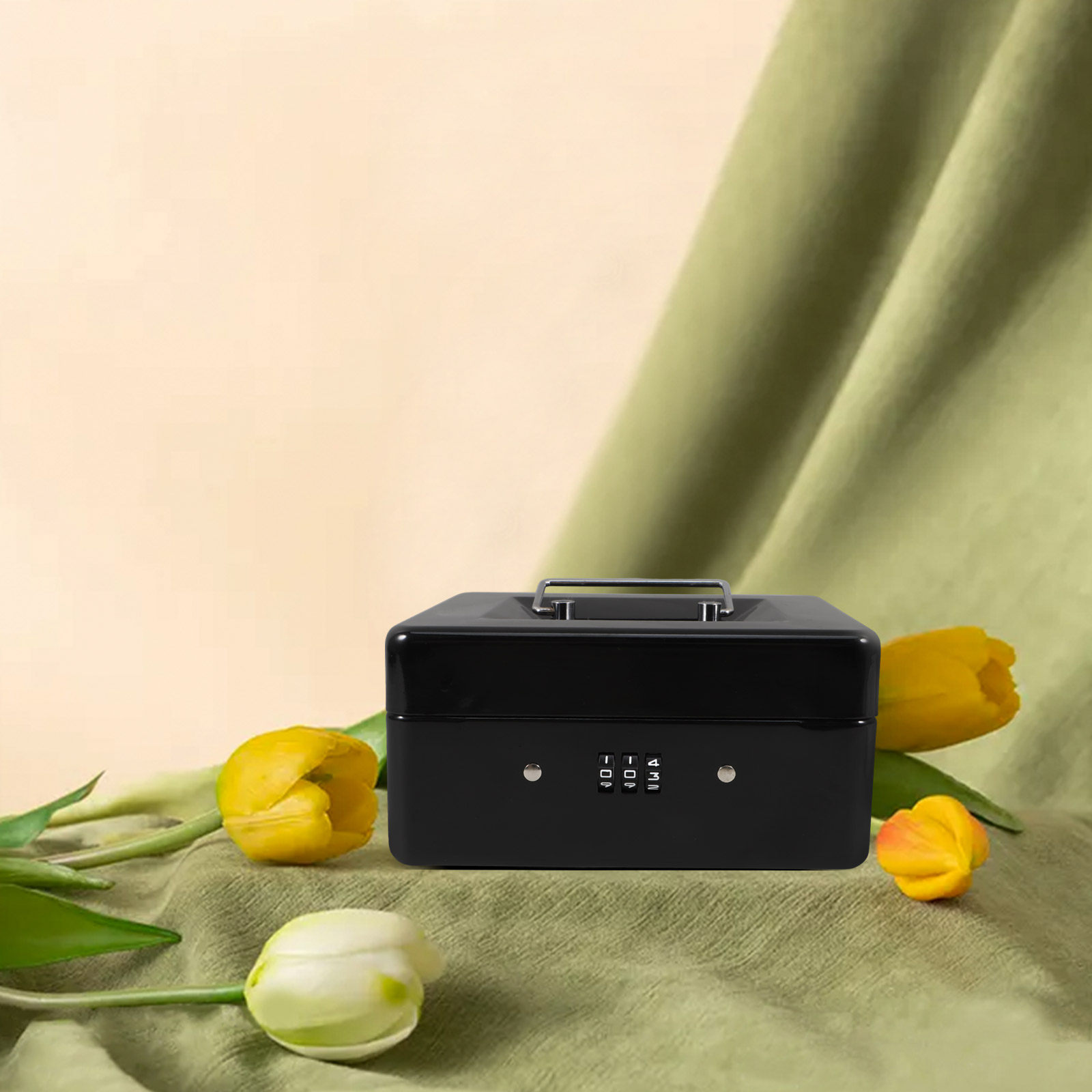 Small Lockable Steel Cash Box  - Lockbox Key Secure のレビューと価格
